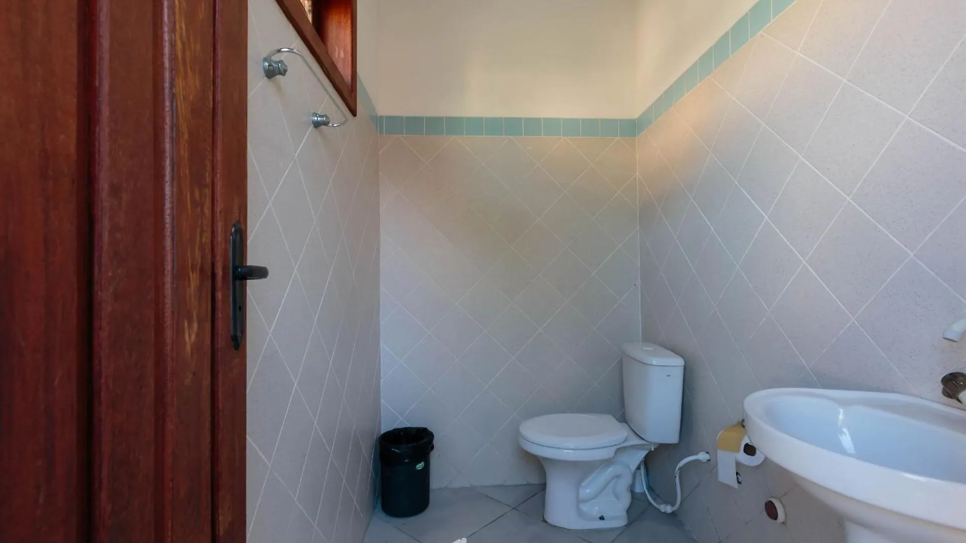 Linda Casa Com Piscina E Churrasqueira Ura0015 Porto Seguro 0*,
